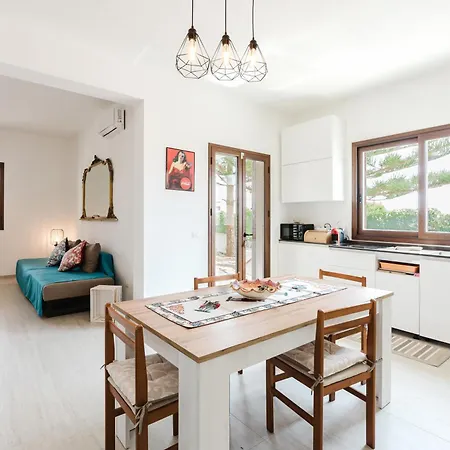 Chiara Villa *